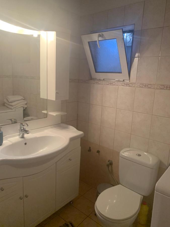 Awesome Home 3' From Metro Athens Luaran gambar