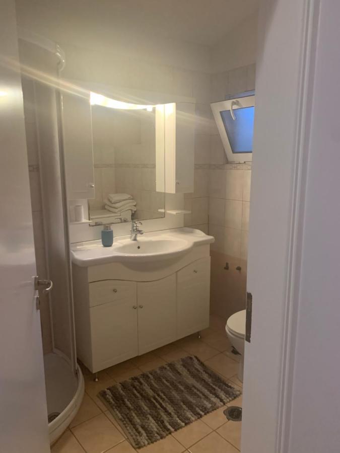 Awesome Home 3' From Metro Athens Luaran gambar