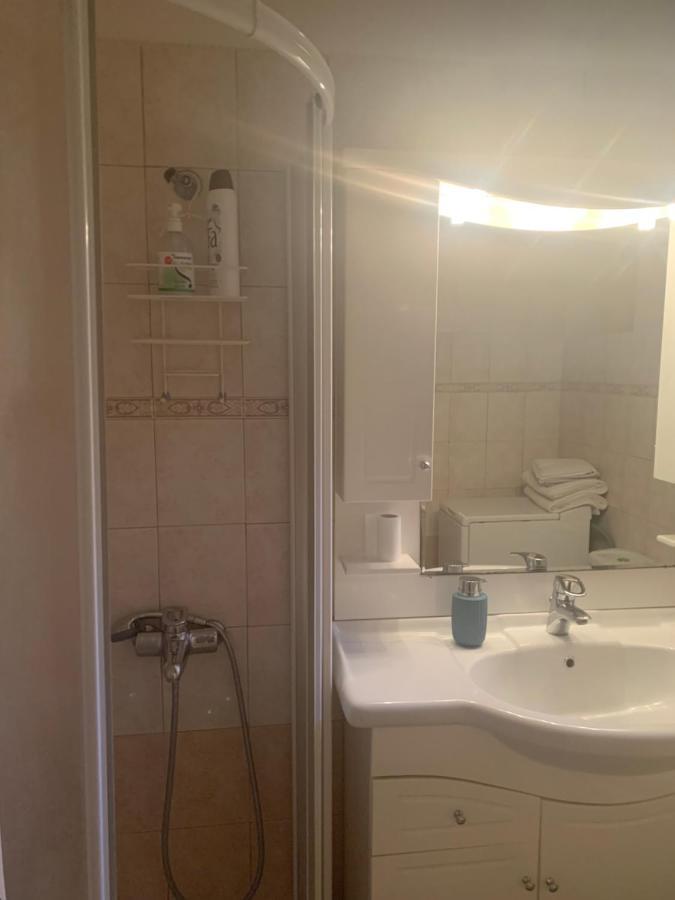 Awesome Home 3' From Metro Athens Luaran gambar