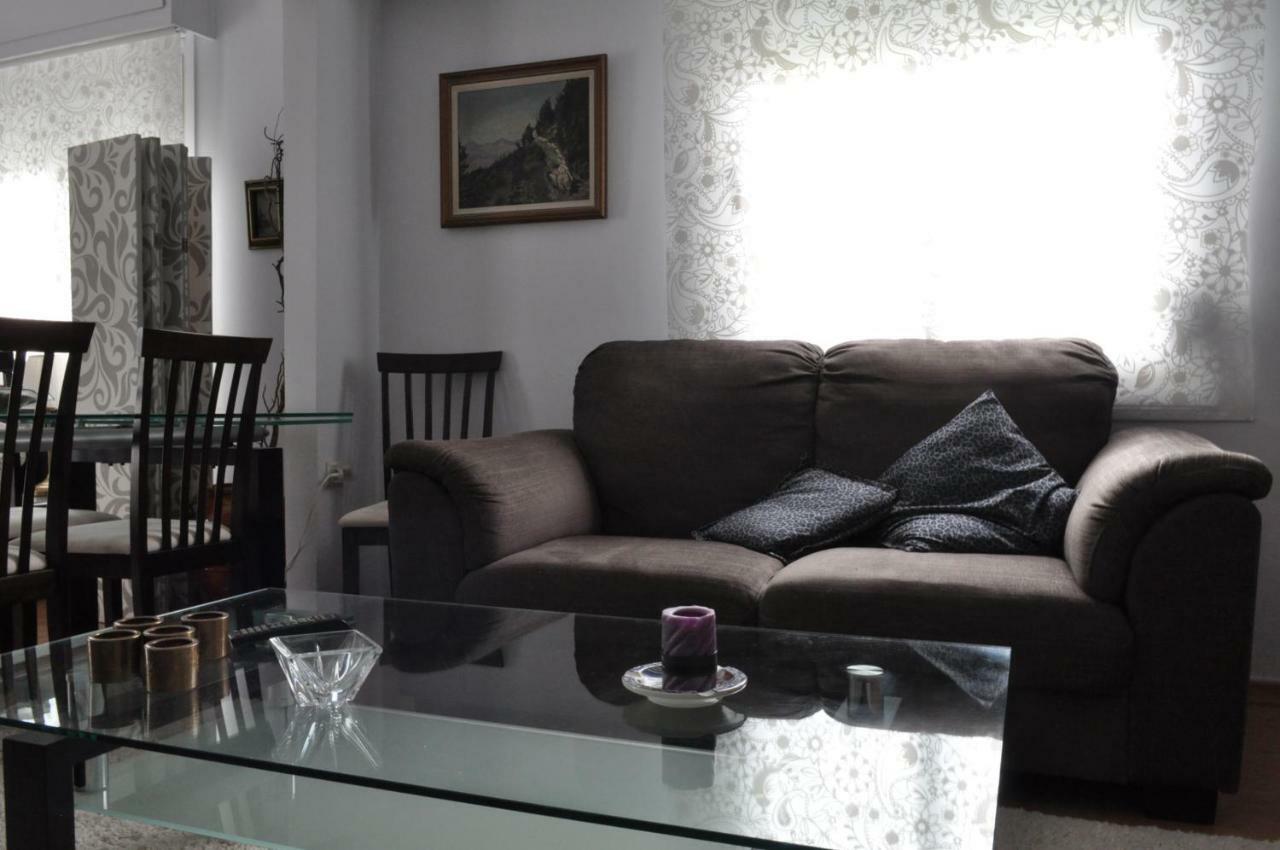 Awesome Home 3' From Metro Athens Luaran gambar